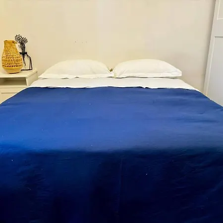 Comfortable -renovated City Flat モデナ