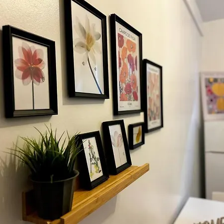 Comfortable -renovated City Flat アパート *
